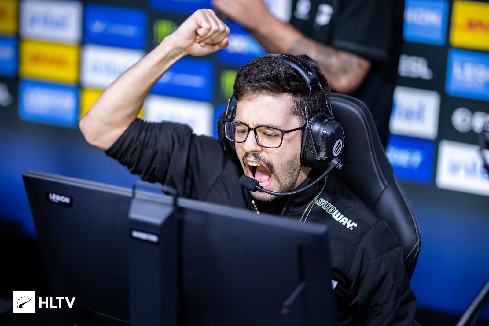 歲月如歌，寶刀未老，活力不減——?dú)q月靜好中的堅(jiān)韌人生-一競(jìng)技官網(wǎng)